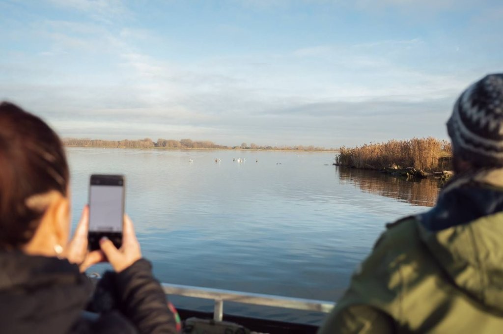 A Boat Trip into the Danube Wilderness – Obrázok 3